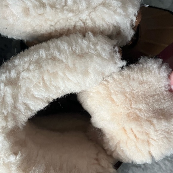 UGG Snow boots - Picture 3 of 7